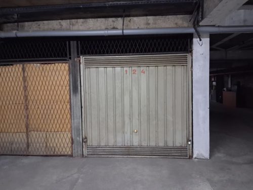 PP3694-1